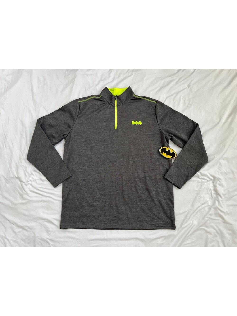 Batman men’s size XL grey 1/4 zip pullover with yellow accents